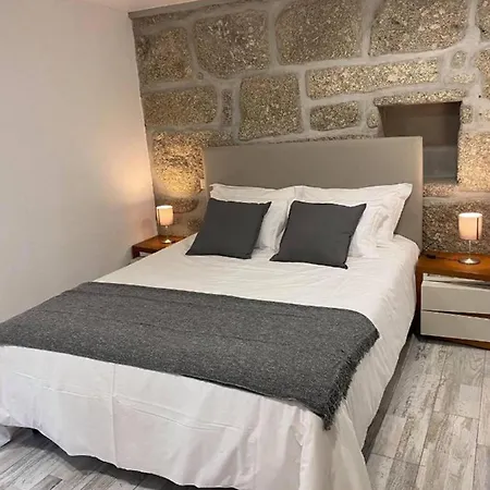 Charming With Pool And Jacuzzi - * Terras de Bouro