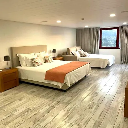 Villa Charming With Pool And Jacuzzi - *