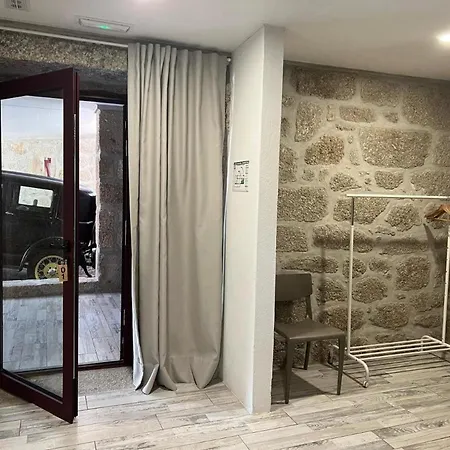 Charming With Pool And Jacuzzi - *