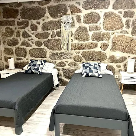 Charming With Pool And Jacuzzi -