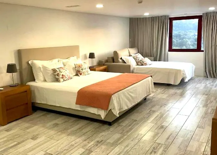 别墅 Charming With Pool And Jacuzzi - *