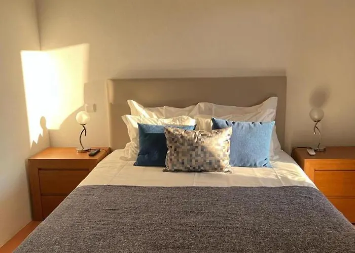 Charming With Pool And Jacuzzi - 特拉什杜博鲁