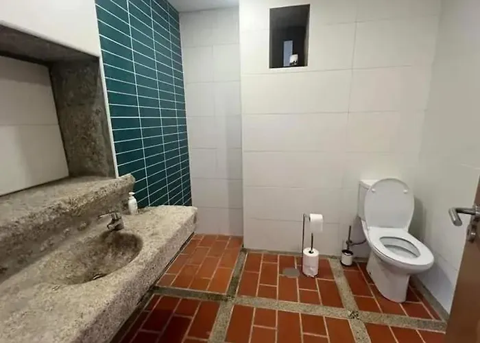 Charming With Pool And Jacuzzi - * 特拉什杜博鲁